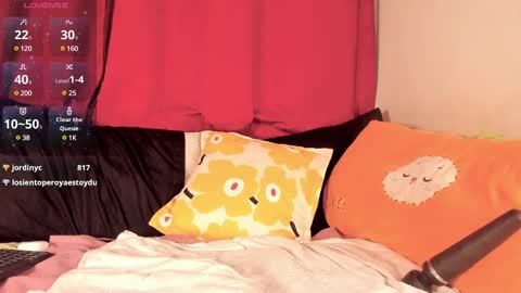 Snapshot of katrinaa_ricci chatting on March 12, 9:44 am Katrina Ricci online show from March 12, 9:44 am