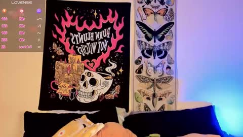 Snapshot of katrinaa_ricci chatting on November 14, 5:28 am Katrina Ricci online show from November 14, 5:28 am