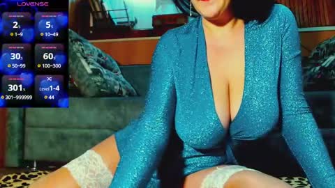 Snapshot of katrinedenev chatting on December 4, 9:57 pm KatrineDenev online show from December 4, 9:57 pm