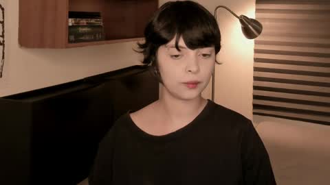 Snapshot of katsurotaro chatting on June 3, 8:14 pm katsuro online show from June 3, 8:14 pm