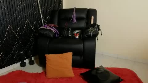 Katt  online show from September 16, 5:36 pm