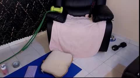 Katt  online show from October 2, 4:03 pm