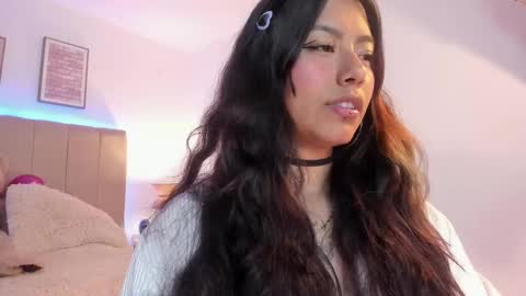 Snapshot of katta_ossa chatting on February 19, 8:31 pm katta_ossa online show from February 19, 8:31 pm