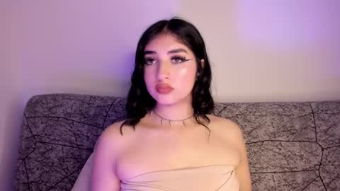 Kat  online show from April 14, 1:44 am