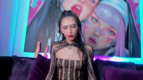 Snapshot of kattia_deluchi chatting on January 19, 6:42 am Katiia online show from January 19, 6:42 am