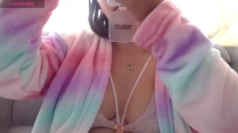 Snapshot of kattie_love chatting on February 12, 2:10 pm kattie online show from February 12, 2:10 pm