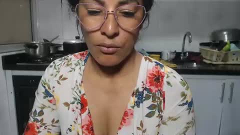 KattleyaGrey online show from July 16, 8:04 pm