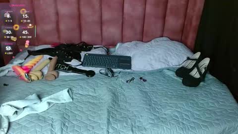 Snapshot of katty_berry_ chatting on January 18, 1:48 pm Arianna online show from January 18, 1:48 pm