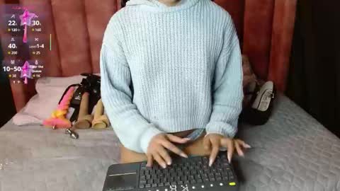 Snapshot of katty_berry_ chatting on February 17, 2:57 pm Arianna online show from February 17, 2:57 pm