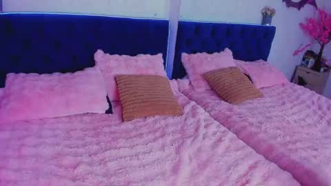 Katty Kiss  online show from June 6, 4:39 am