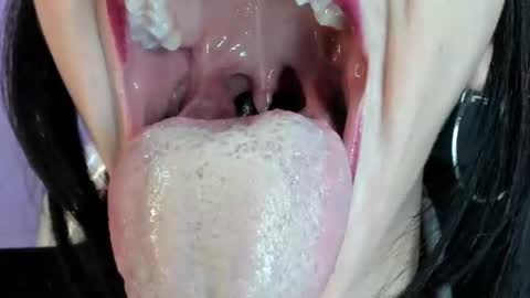 Snapshot of katty_mouth chatting on June 30, 5:36 pm Katty online show from June 30, 5:36 pm