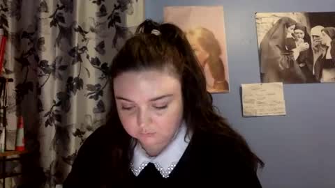 Snapshot of kattyx0x chatting on June 3, 6:46 pm kattyx0x online show from June 3, 6:46 pm