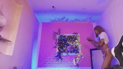 Katy online show from November 2, 3:09 am