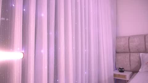 Katy online show from December 2, 11:59 am