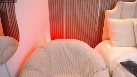 Katy Van online show from March 25, 8:37 pm