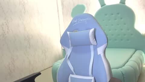 KatyBlondee  online show from September 12, 3:39 am