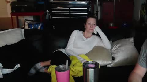 Snapshot of katycouple2003 chatting on December 28, 4:41 am katycouple2003 online show from December 28, 4:41 am