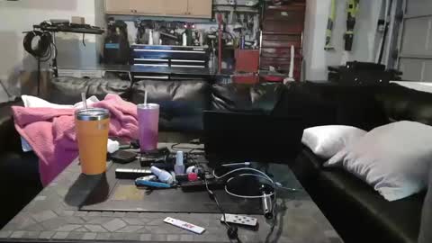 Snapshot of katycouple2003 chatting on March 2, 9:53 am katycouple2003 online show from March 2, 9:53 am