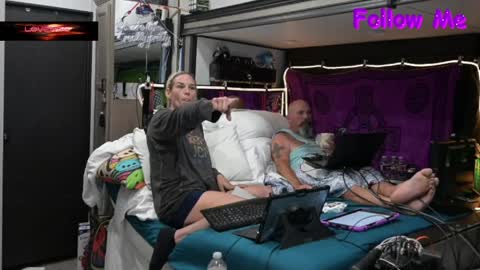 katycouple69 online show from May 24, 9:42 pm