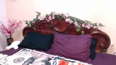 Katy online show from March 12, 6:00 pm