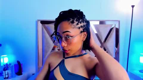 katyortiz online show from February 13, 11:39 am