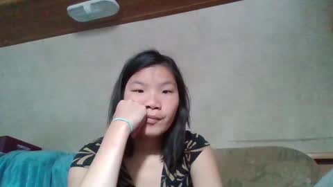 Snapshot of katzegirl520 chatting on May 22, 9:31 pm sexykittygirl online show from May 22, 9:31 pm