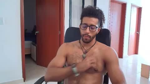 Snapshot of kaurilop chatting on February 27, 8:09 pm Kauri Lop online show from February 27, 8:09 pm