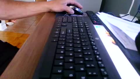 Snapshot of kawa98karbu chatting on June 18, 12:20 pm kawa98karbu online show from June 18, 12:20 pm