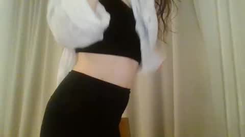 Snapshot of kawaii_snowflake chatting on October 11, 10:41 pm kawaii snowflake online show from October 11, 10:41 pm