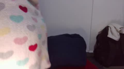  Khawit  online show from January 15, 8:20 am