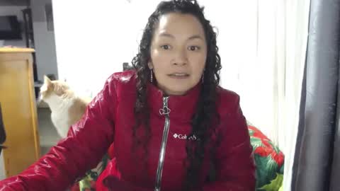  Khawit  online show from March 8, 2:04 am