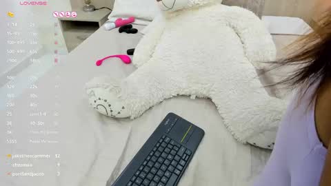   online show from February 11, 2:35 pm