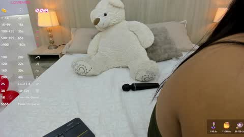   online show from February 18, 2:38 pm