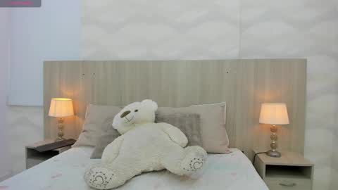   online show from February 28, 11:36 am