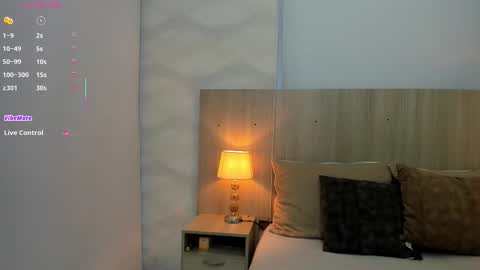   online show from March 14, 11:26 am