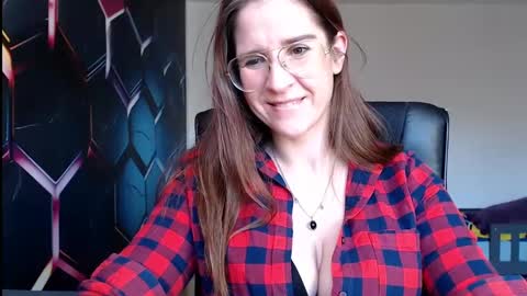 Snapshot of kayalips chatting on December 25, 11:22 am KayaLips online show from December 25, 11:22 am