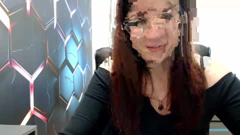 Snapshot of kayalips chatting on January 12, 6:27 pm KayaLips online show from January 12, 6:27 pm