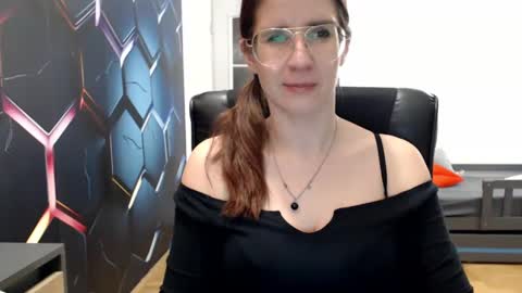 Snapshot of kayalips chatting on February 18, 4:16 pm KayaLips online show from February 18, 4:16 pm