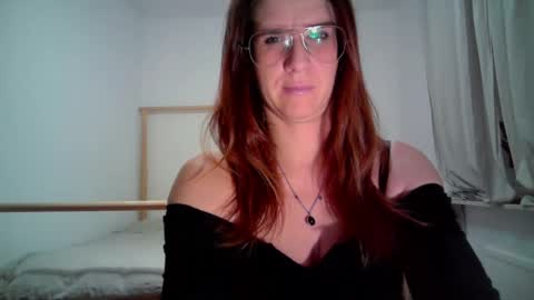 Snapshot of kayalips chatting on October 25, 8:25 pm KayaLips online show from October 25, 8:25 pm