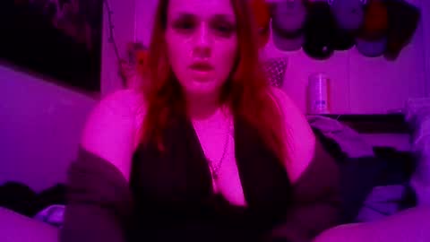 Snapshot of kaycee_killax chatting on May 17, 7:50 am Killa Kay online show from May 17, 7:50 am
