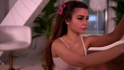 Snapshot of kaylabray chatting on February 26, 4:11 am kaylabray online show from February 26, 4:11 am