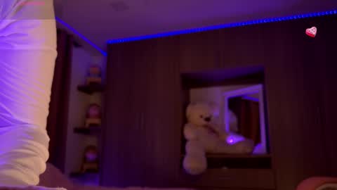 Kayla  online show from March 8, 12:44 am