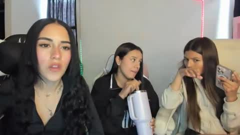 kaylie online show from February 14, 6:40 pm