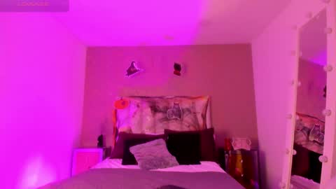 Snapshot of kayliebrooks chatting on October 21, 7:14 pm kayliebrooks online show from October 21, 7:14 pm