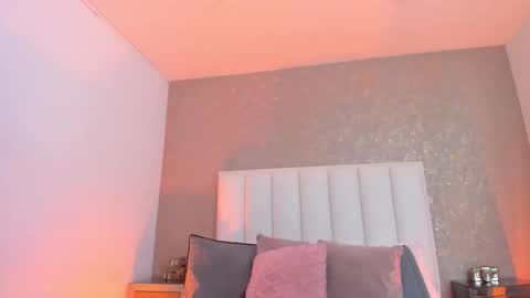 kayliebrooks online show from March 22, 1:47 pm