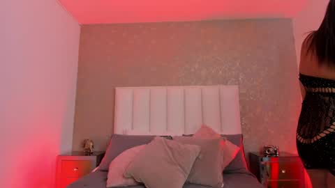 kayliebrooks online show from April 10, 8:02 pm