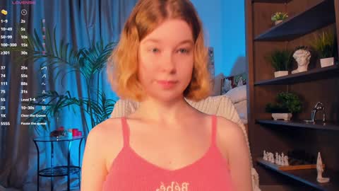 Snapshot of kaylisse chatting on September 12, 9:59 pm Hi Im Arina 3 online show from September 12, 9:59 pm