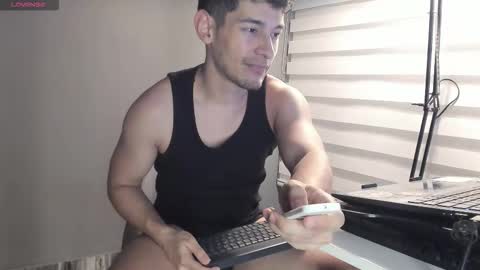 Kayn online show from December 18, 2:06 am