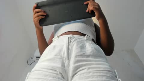 Kayna online show from January 23, 7:51 pm