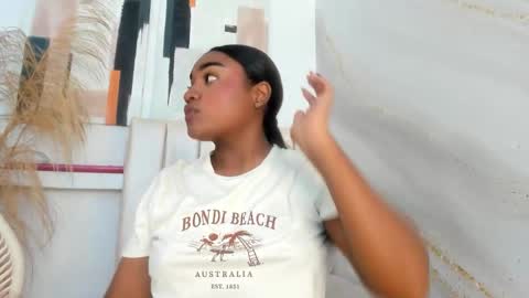 Snapshot of kayna_gomez chatting on March 20, 7:19 pm Kayna online show from March 20, 7:19 pm